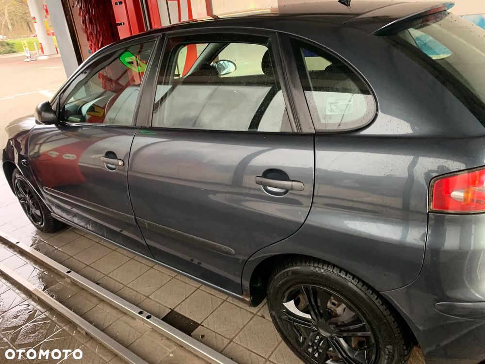 Seat Ibiza 1.4 16V Reference - 3