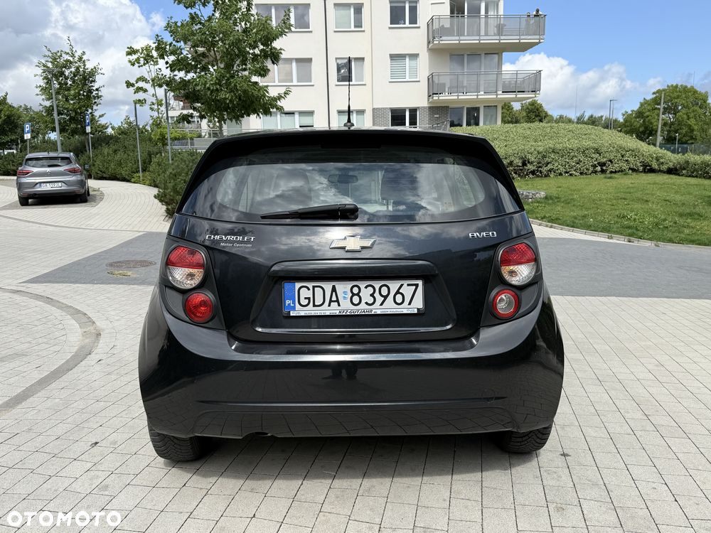 Chevrolet Aveo - 5