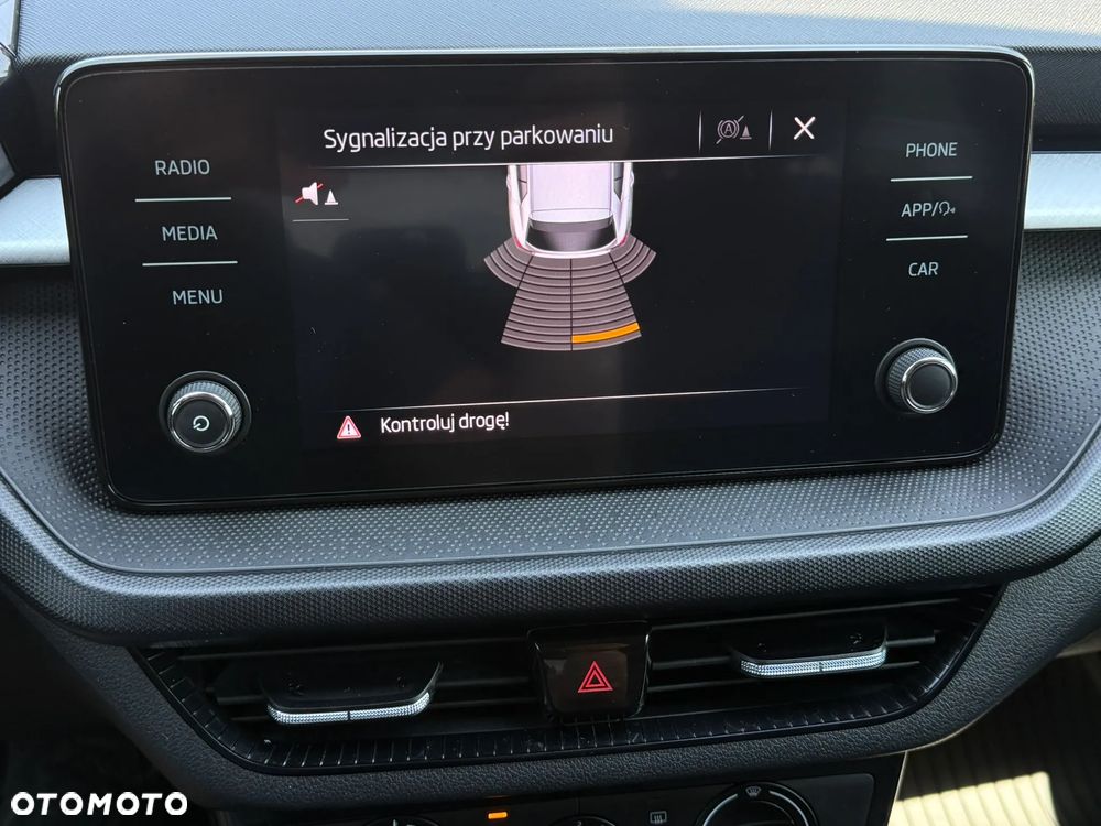 Skoda Fabia 1.0 Ambition - 27