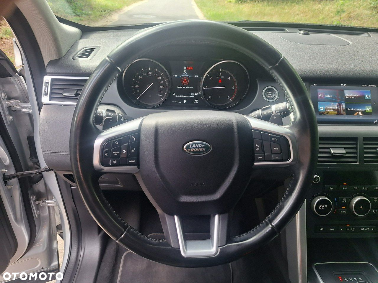Land Rover Discovery Sport - 11