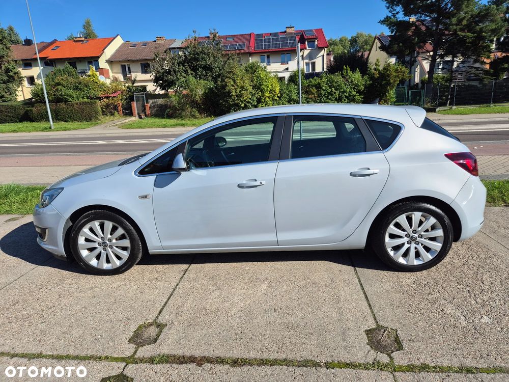 Opel Astra 1.4 T Cosmo - 5