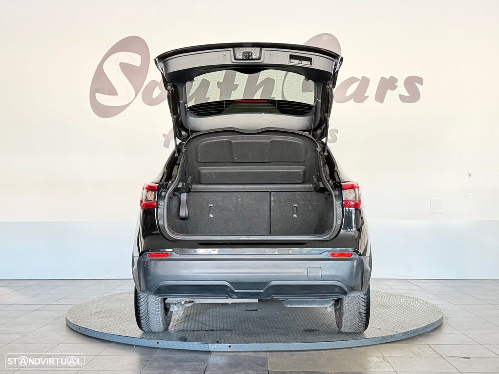 Nissan Qashqai 1.5 dCi N-Connecta J17 DCT - 6