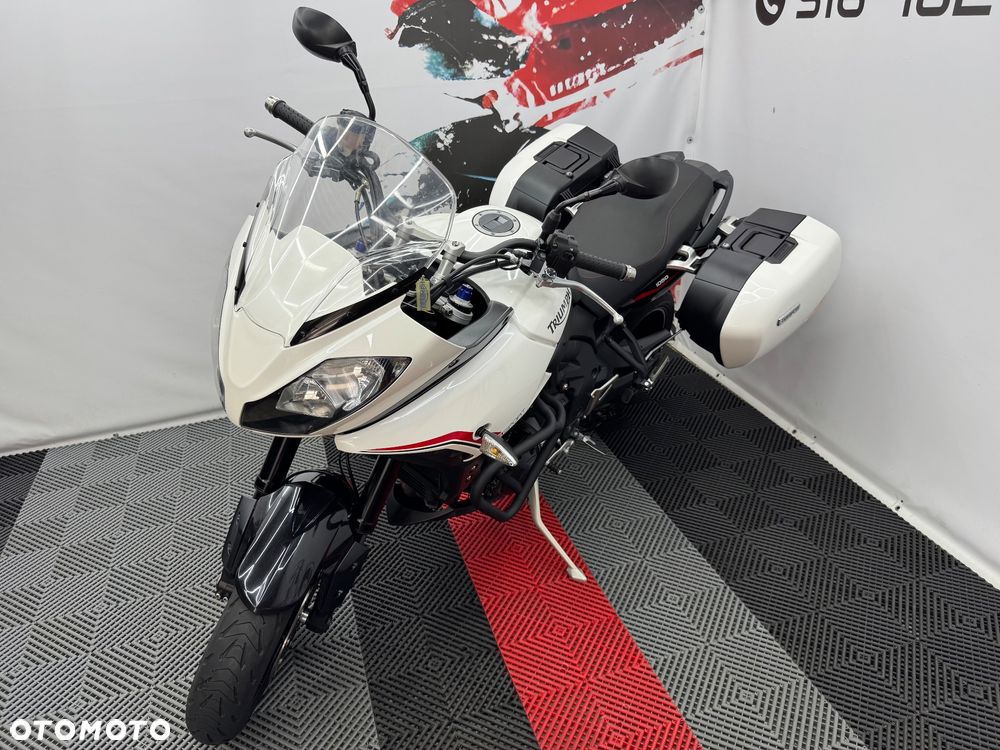 Triumph Tiger - 38