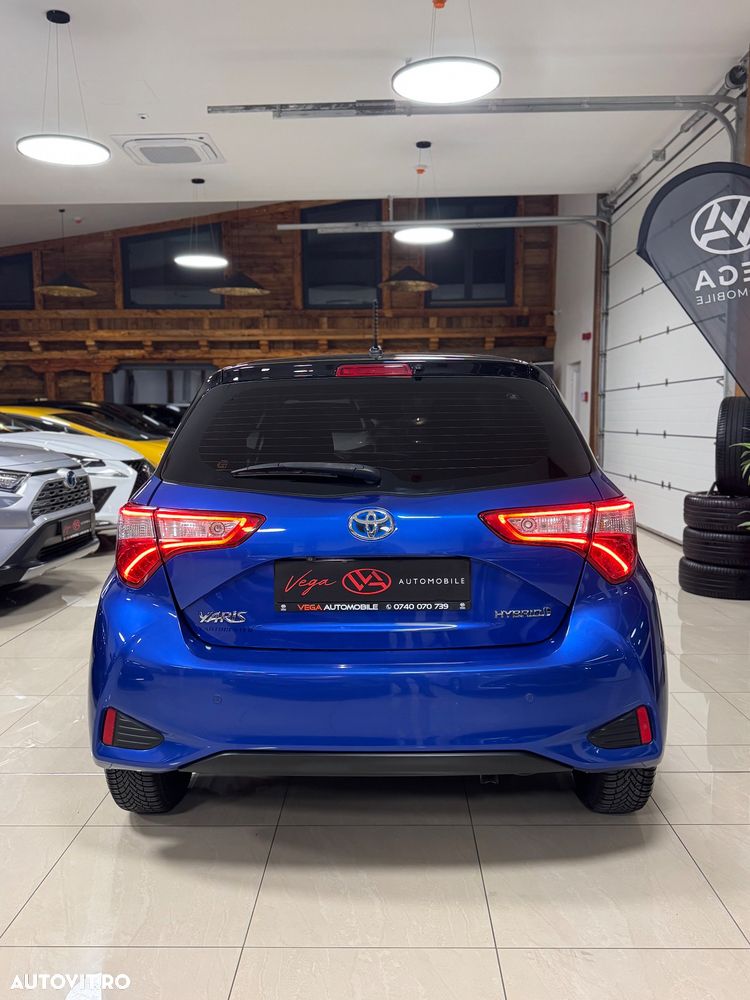 Toyota Yaris 1.5 VVT-i HSD Bi-Tone R&B - 39