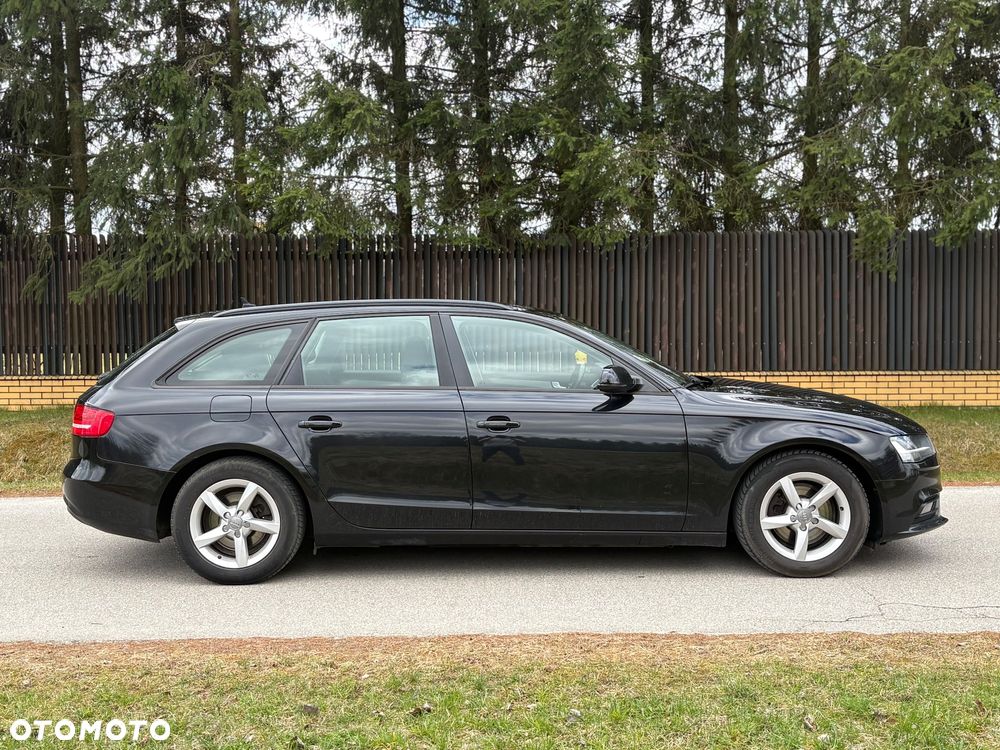 Audi A4 Avant - 4