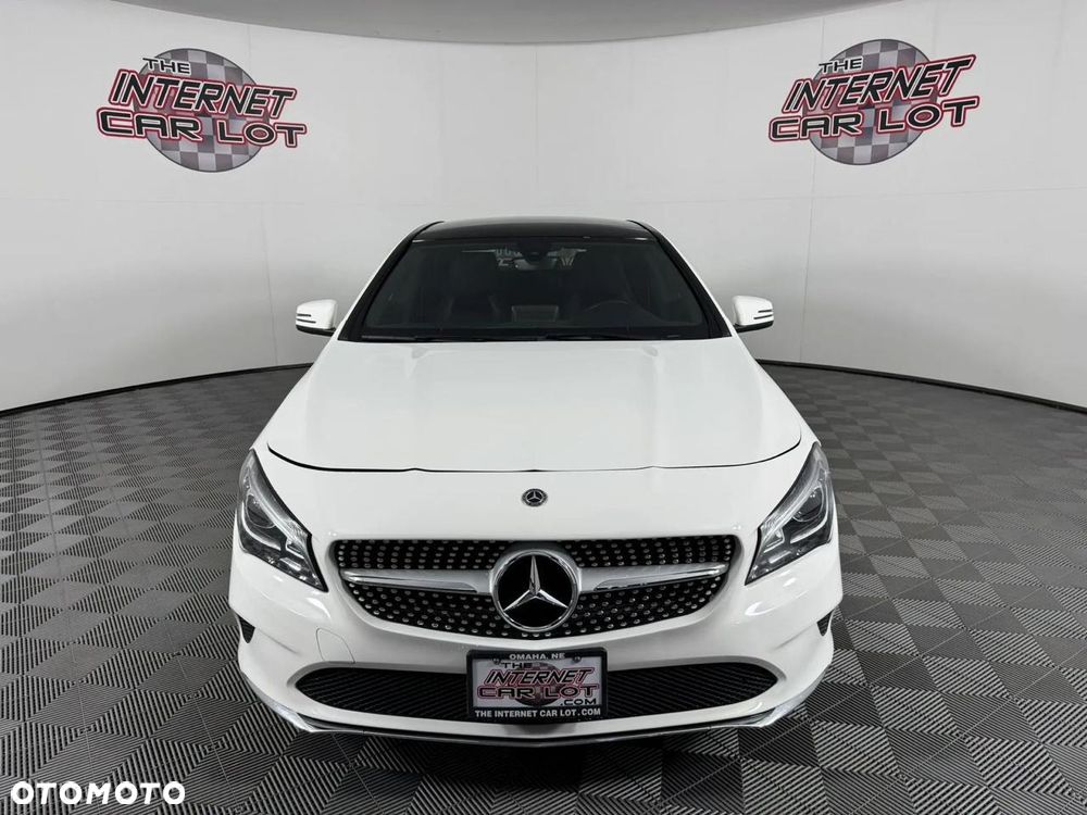 Mercedes-Benz CLA 250 4Matic 7G-DCT - 8