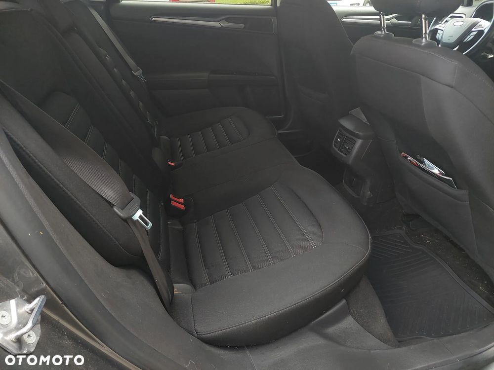 Ford Mondeo 2.0 TDCi Edition PowerShift - 20