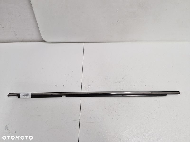 TOYOTA AVENSIS T27 LIFT T29 SEDAN LISTWA ZGARNIAJĄCA DRZWI LEWY TYŁ TYLNA CHROM - 1