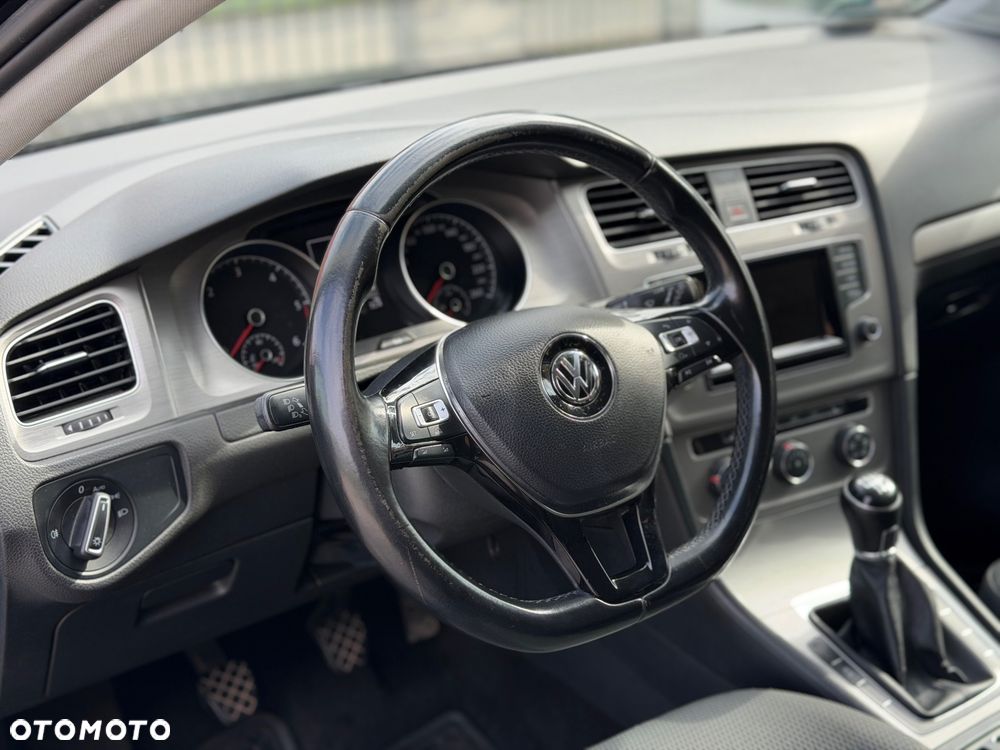 Volkswagen Golf 1.6 TDI BMT Comfortline - 9