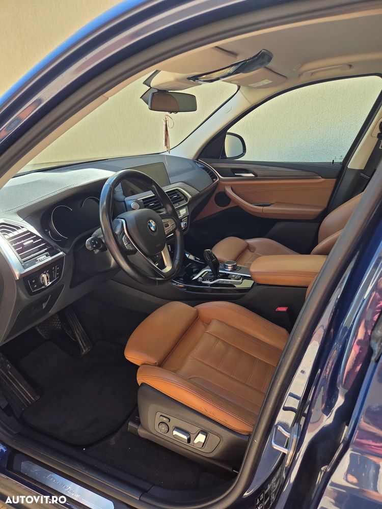 BMW X3 2018 — imagine 8