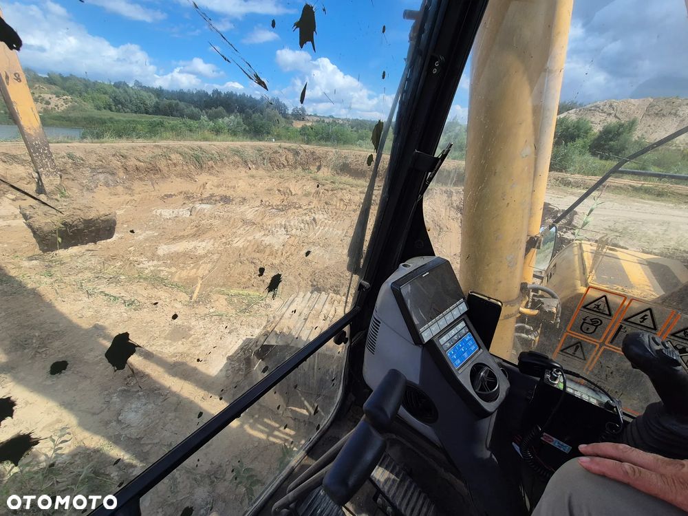 Komatsu PC350LC-8 - 14