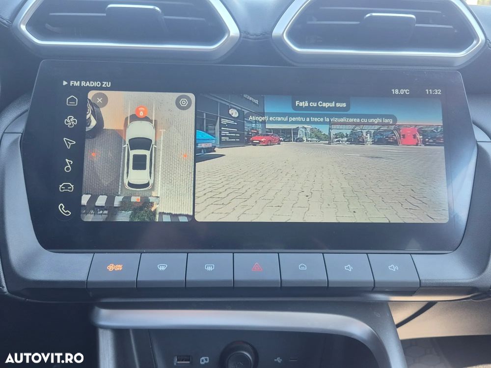 MG ZS HEV 1.5 GSI AT Exclusive - 18