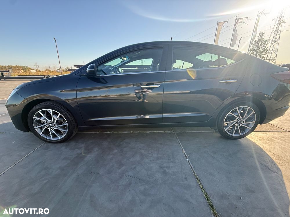 Hyundai Elantra 1.6 MPi Aut. Exclusive - 10