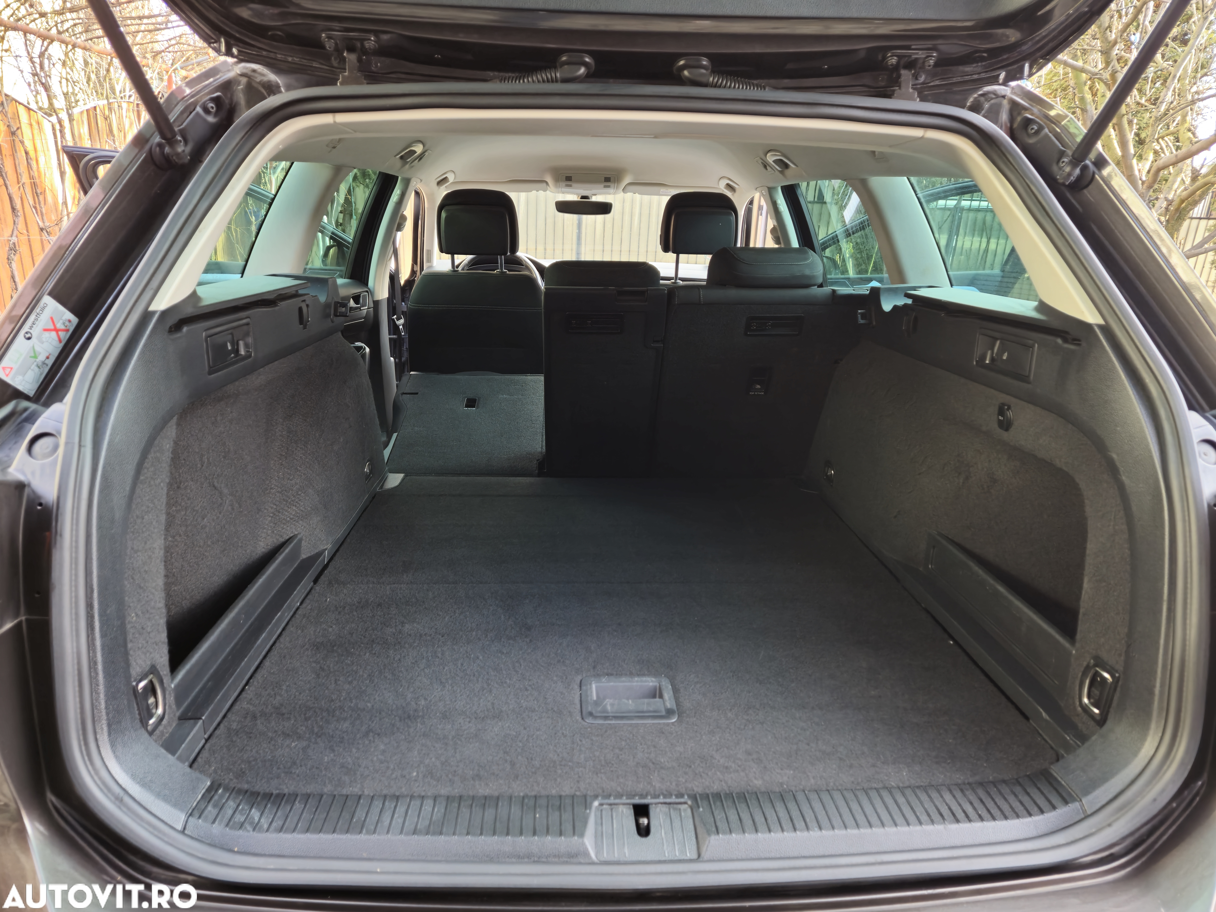 Volkswagen Passat Variant 2.0 TDI DSG Comfortline - 11