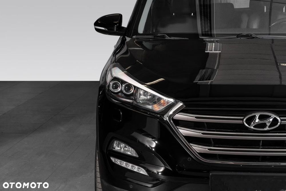Hyundai Tucson blue 1.7 CRDi 2WD DCT Premium - 21