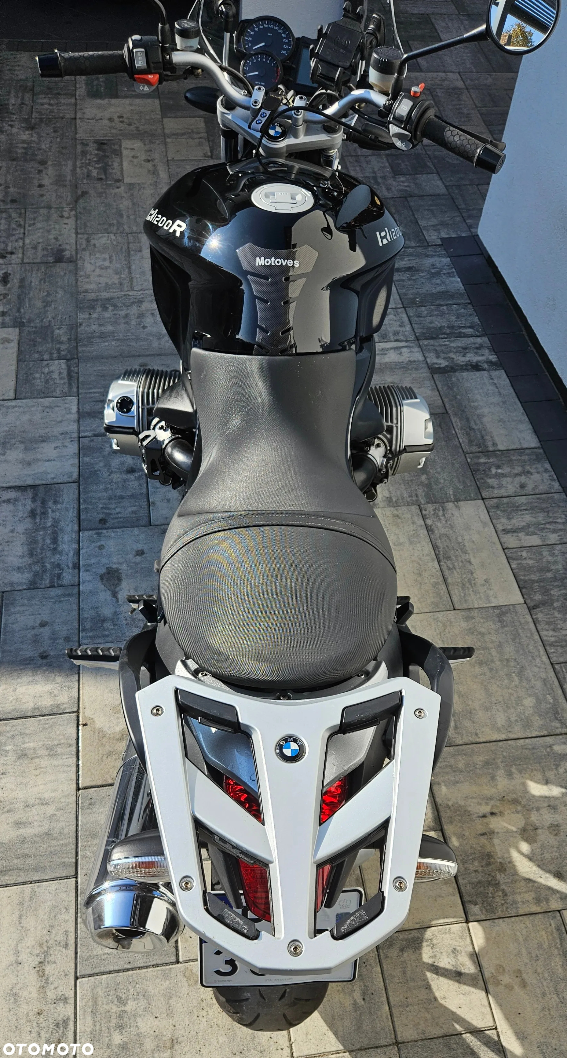 BMW R - 8