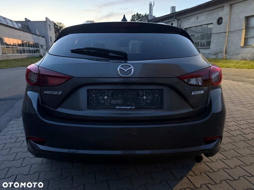 Mazda 3 - 6