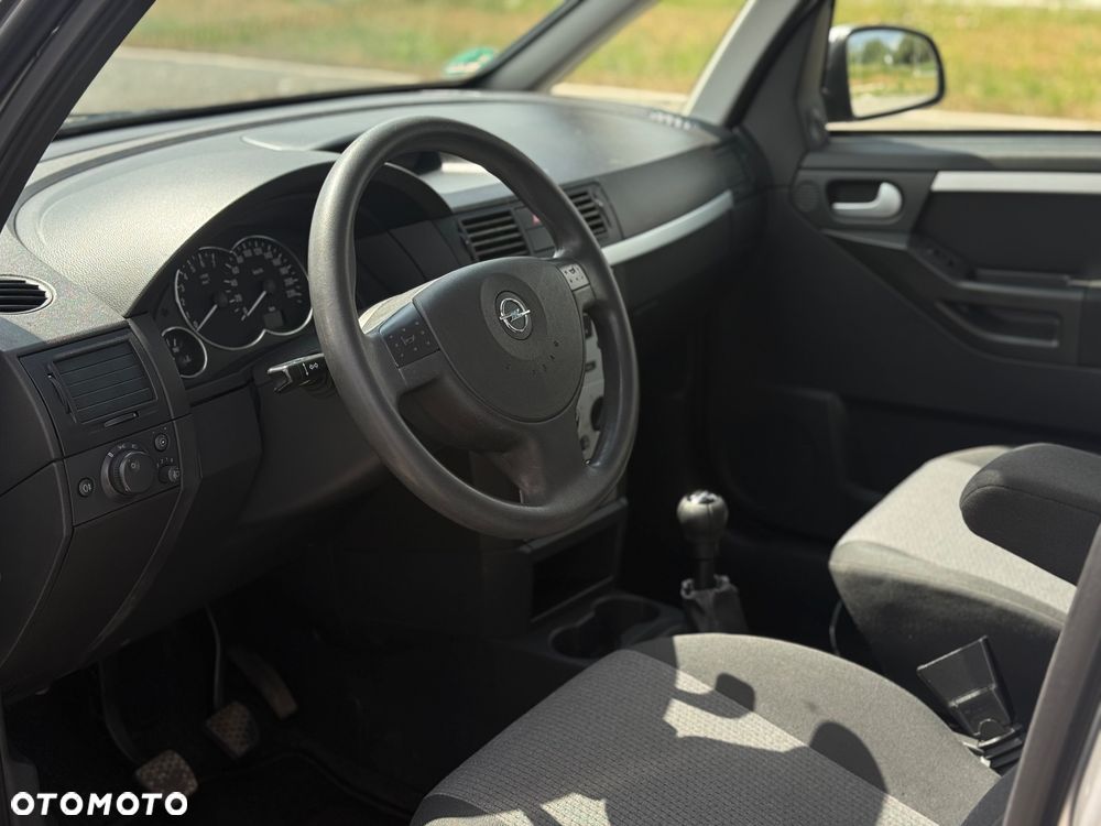 Opel Meriva 1.6 16V Cosmo - 9