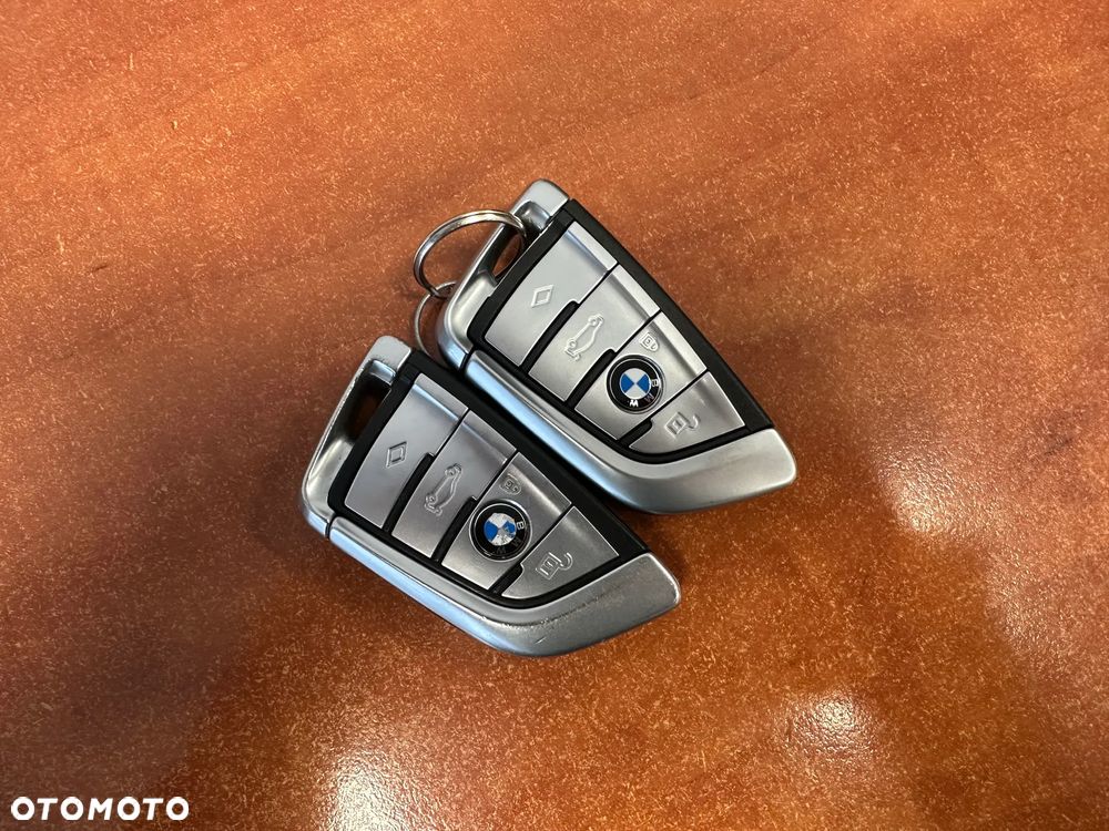 BMW Seria 5 530i M Sport sport - 26