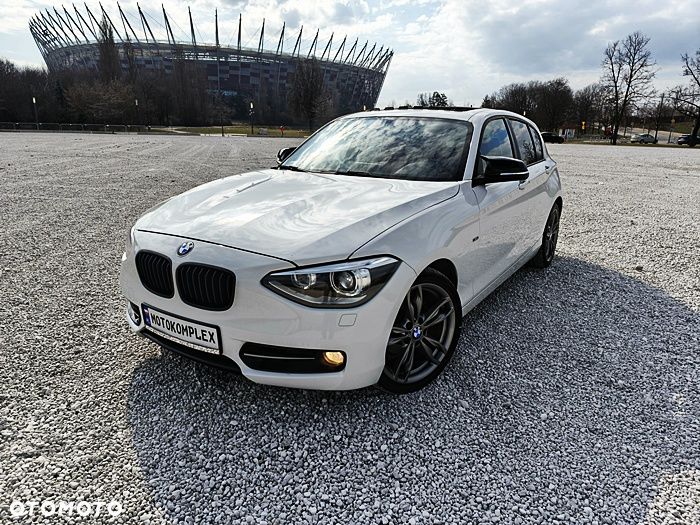 BMW Seria 1 118i Sport Line