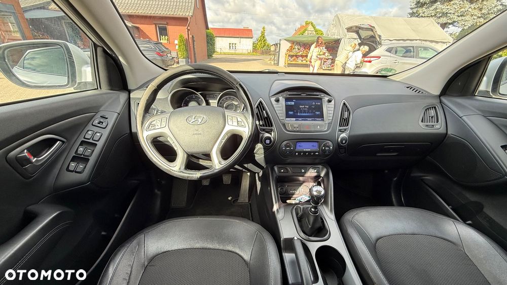 Hyundai ix35 1.7 CRDi Premium 2WD - 11