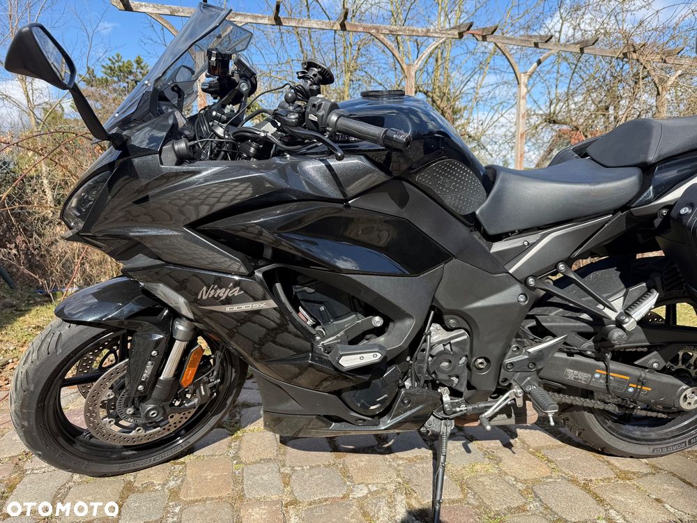 Kawasaki Ninja 1000 SX - 3