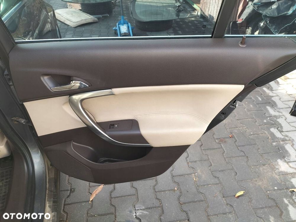 FOTELE KOMPLET LEWY PRAWY KANAPA TYŁ + BOCZKI OPEL INSIGNIA A - 9
