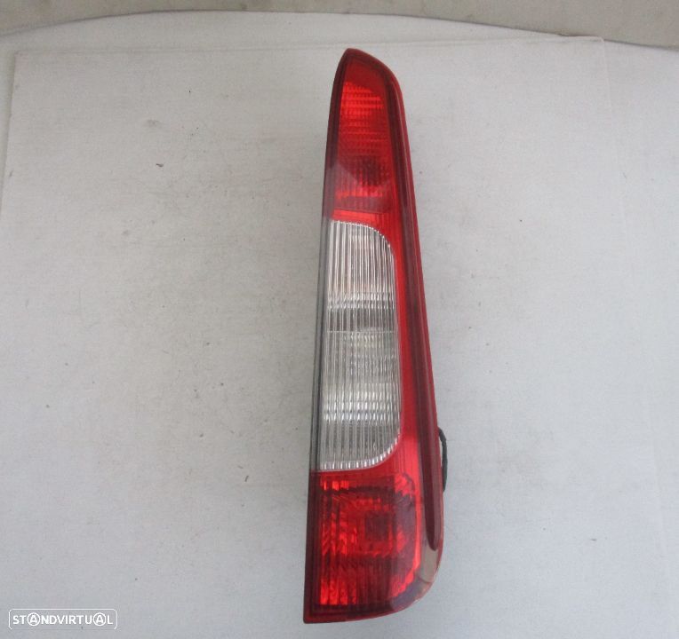 Farol Farolim Tras Ford C Max Direito 2005 - 1