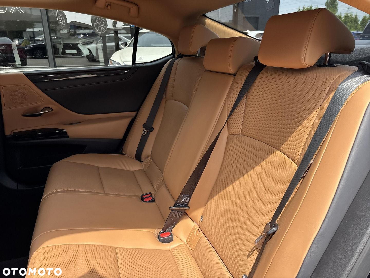 Lexus ES - 23