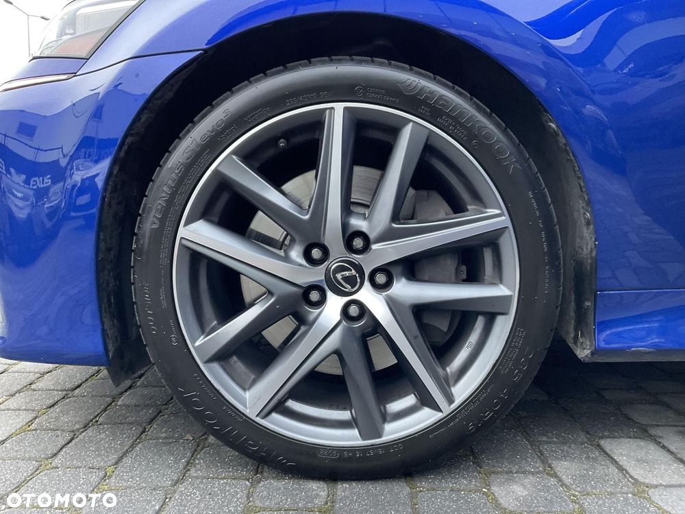 Lexus GS - 38