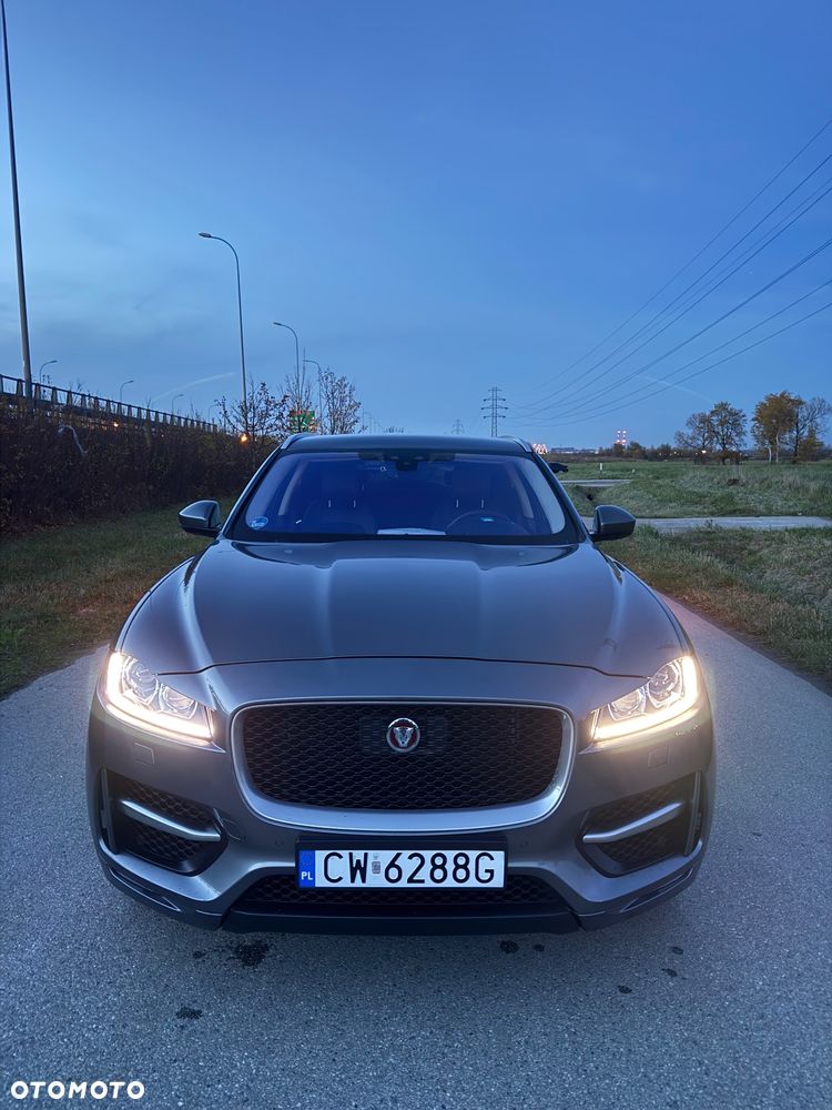Jaguar F-Pace 2.0 i4D AWD R-Sport - 1