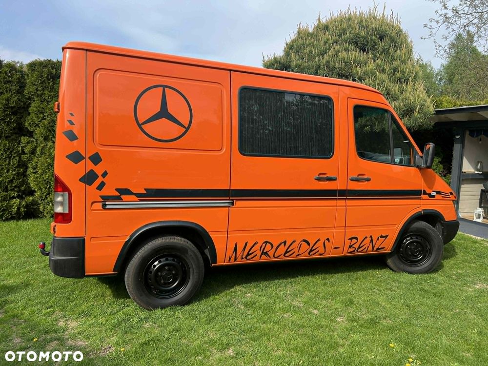 Mercedes-Benz Sprinter - 4