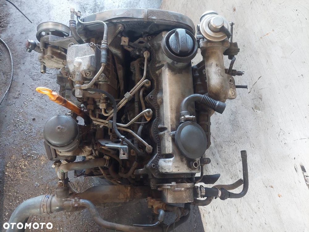 SILNIK POMPA WTRYSKI TURBO OCTAVIA I 1.9 TDI AGR 038130107D 038145701A - 7