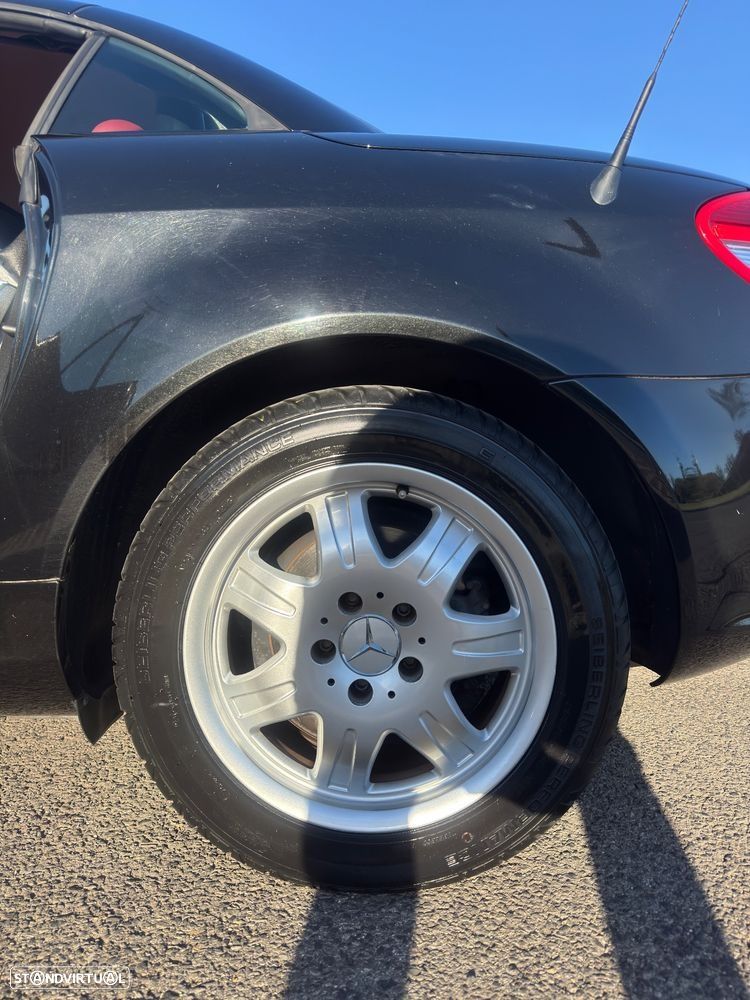 Mercedes-Benz SLK 200 - 8