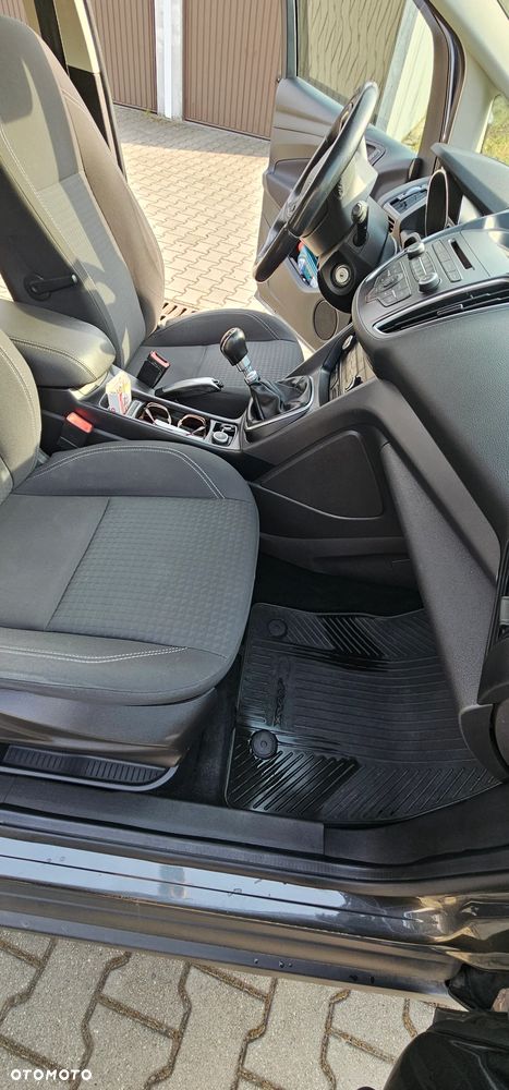 Ford Grand C-MAX - 9