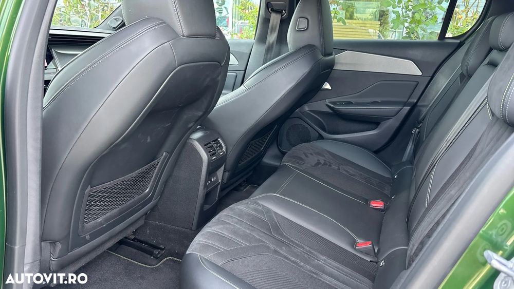 Peugeot 308 1.2L PureTech 130 S&S EAT8 GT - 11