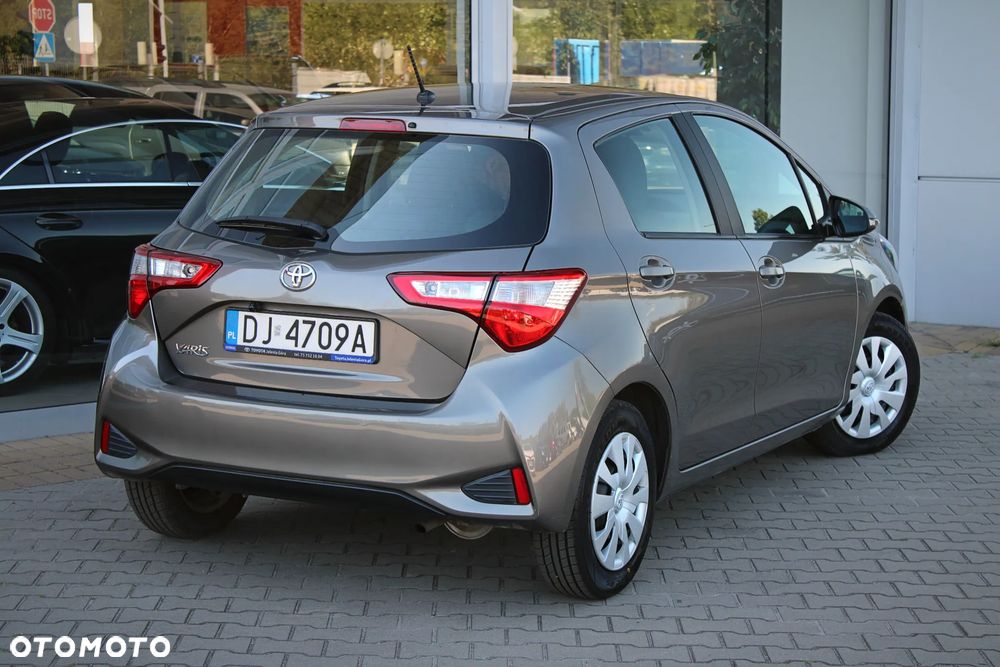 Toyota Yaris 1.0 Active - 5