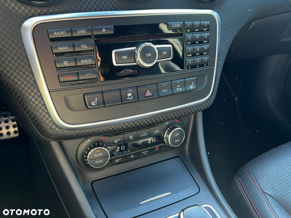 Mercedes-Benz Klasa A 45 AMG 4Matic AMG Speedshift 7G-DCT - 18