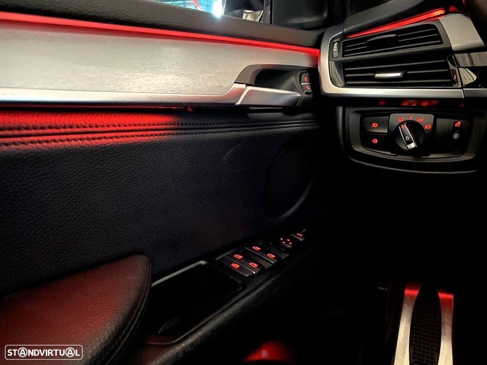 BMW X5 30 d xDrive Pack M - 24