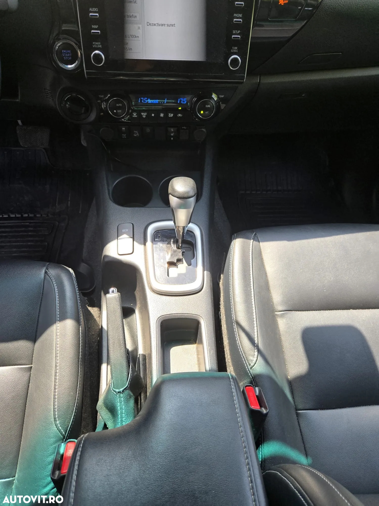 Toyota Hilux 2.4D 150CP 4x4 Double Cab AT Executive - 20