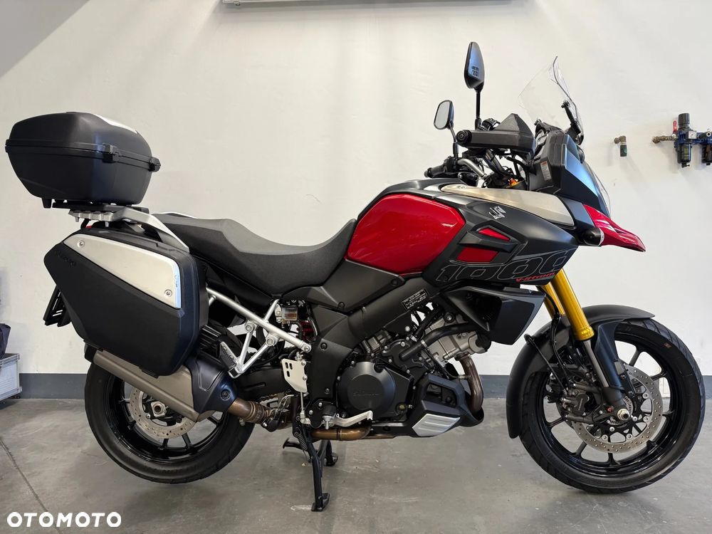 Suzuki V-STROM - 2
