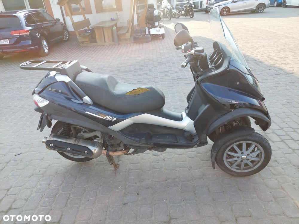 Piaggio MP-3 - 6