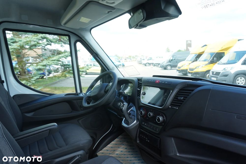 Iveco 70C18HA8 - 24