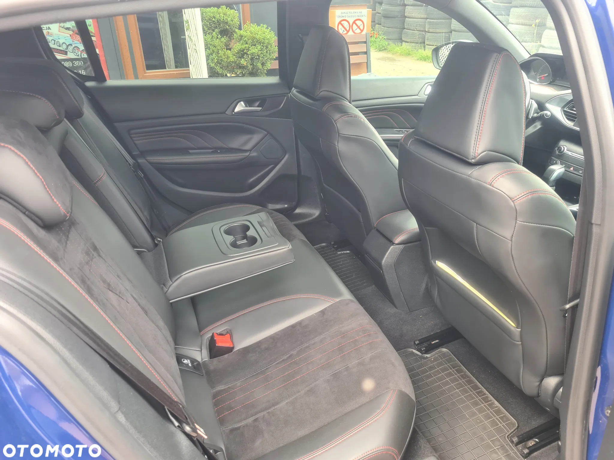Peugeot 308 BlueHDi 180 EAT6 GT - 15