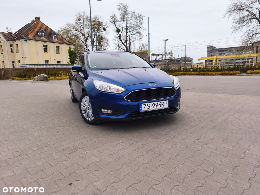 Ford Focus 1.0 EcoBoost Titanium - 1
