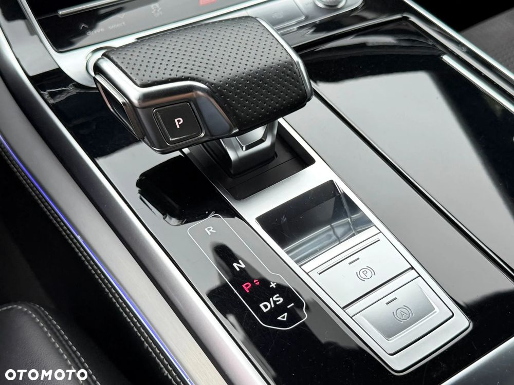Audi Q7 50 TDI mHEV Quattro S Line Tiptr - 17
