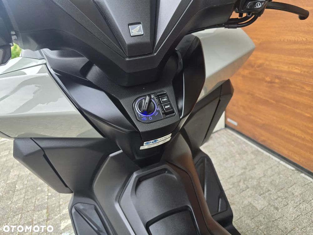Honda NSS - 14