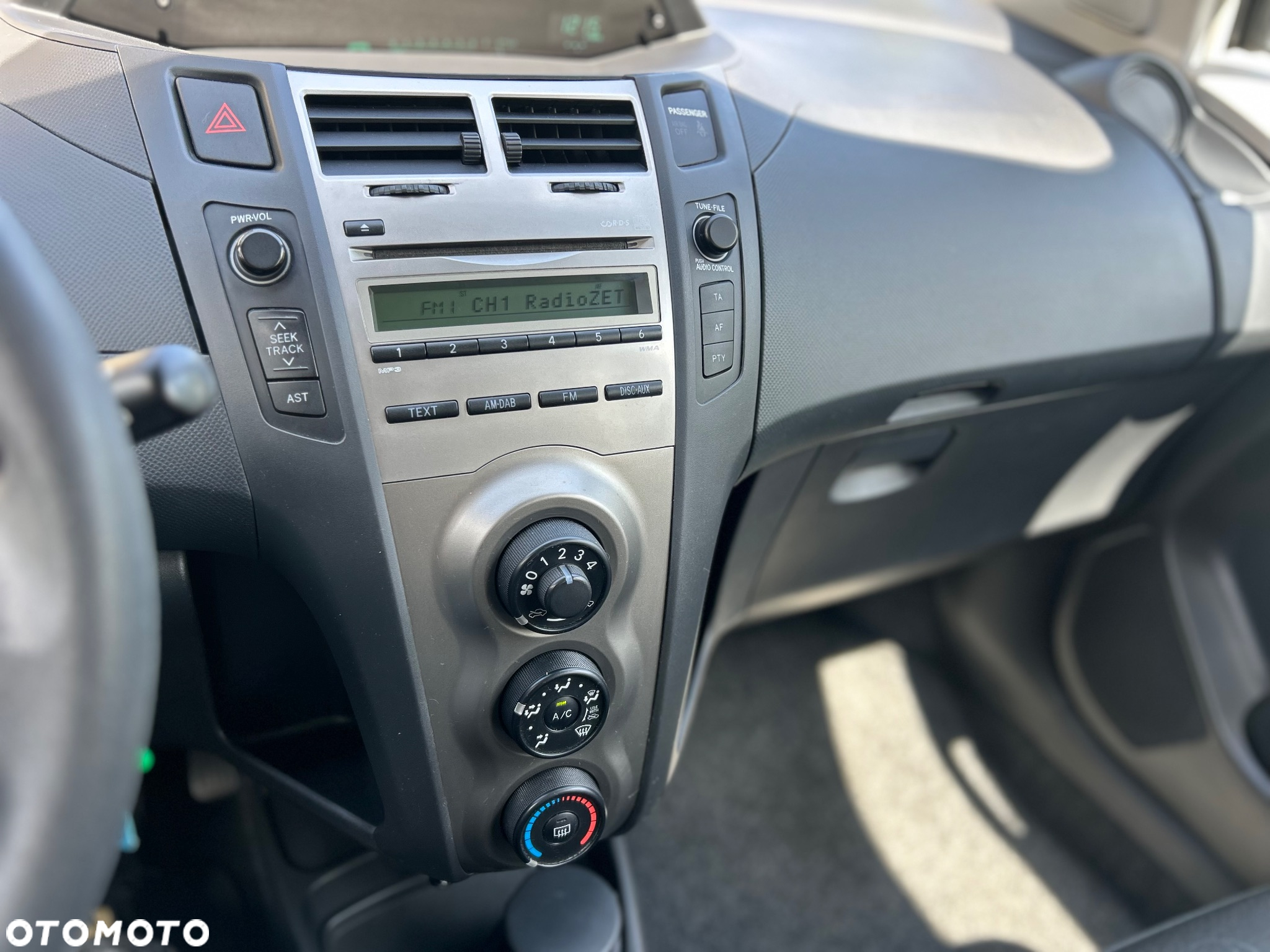 Toyota Yaris 1.33 Luna - 20