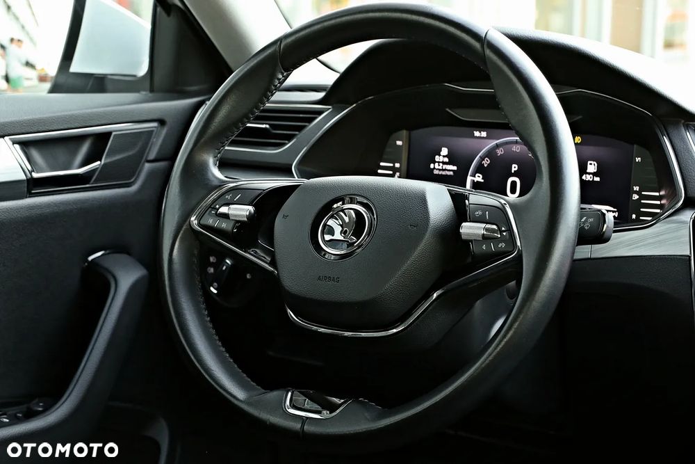 Skoda Superb 1.5 TSI Ambition DSG - 28