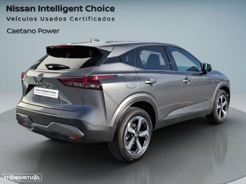 Nissan Qashqai 1.3 DIG-T N-Connecta LED - 23
